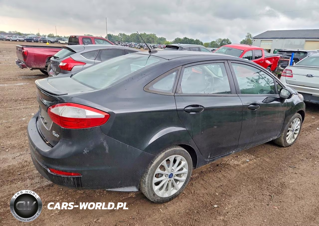 2014 Ford Fiesta Se VIN:3FADP4BJ8EM186357 - 3