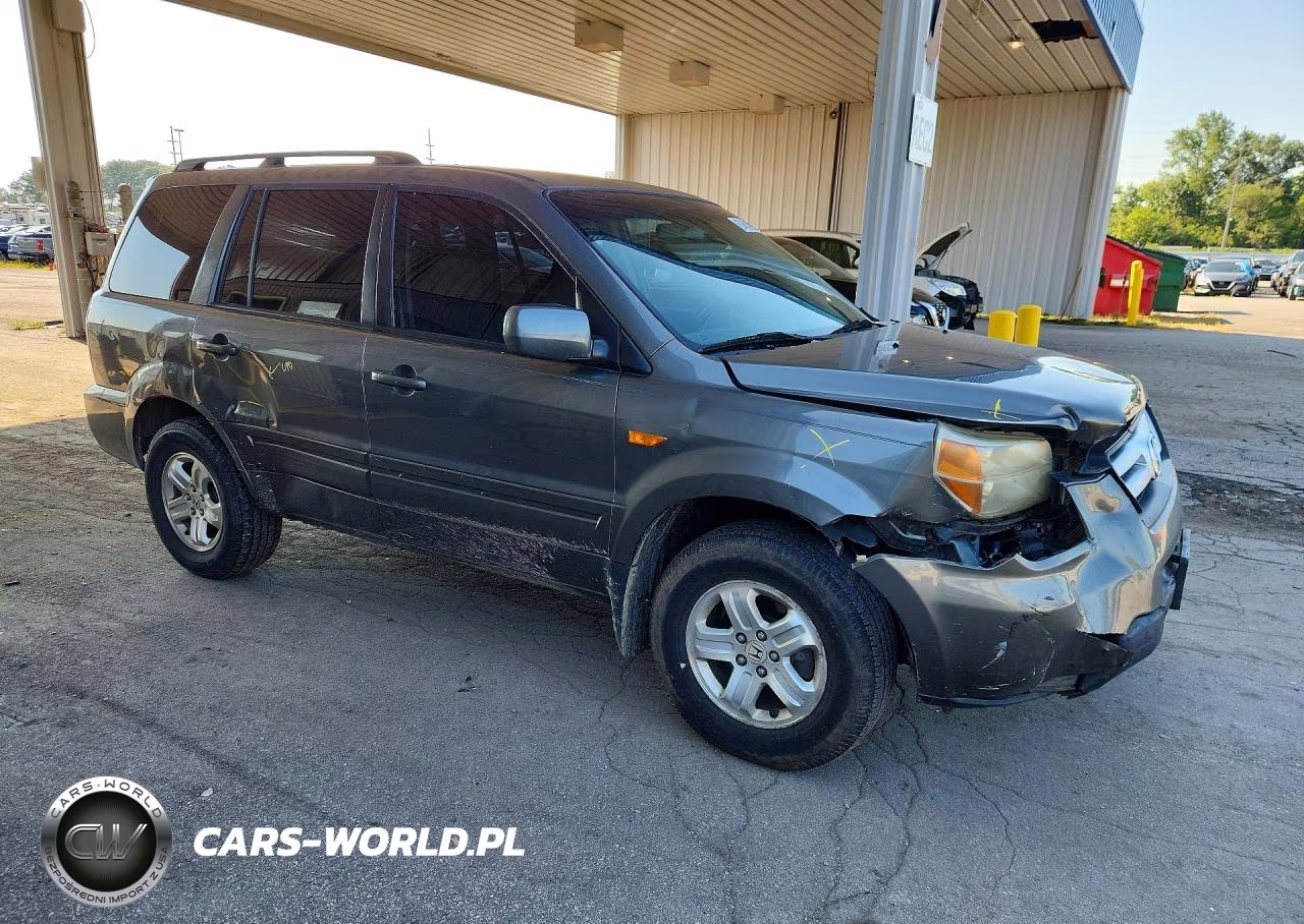 2008 Honda Pilot Vp VIN:5FNYF28208B015744 - 4
