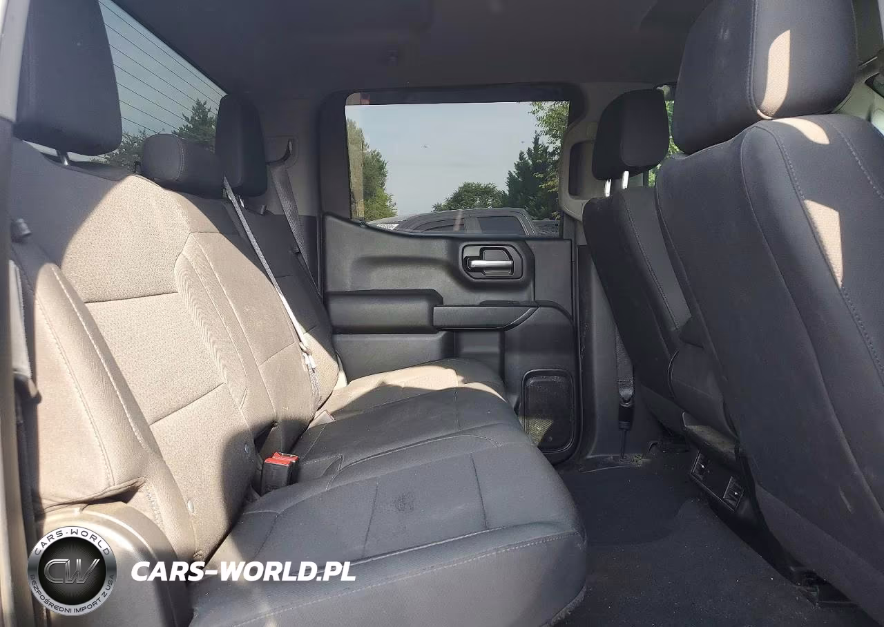 2021 Chevrolet Silverado K1500 Trail Boss Custom VIN:1GCPYCEF6MZ298528 - 10
