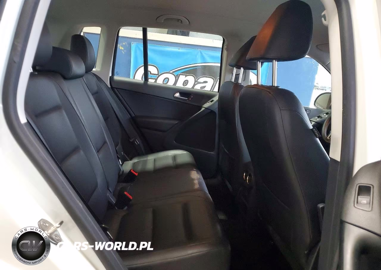 2017 Volkswagen Tiguan S VIN:WVGBV7AX3HK016722 - 10