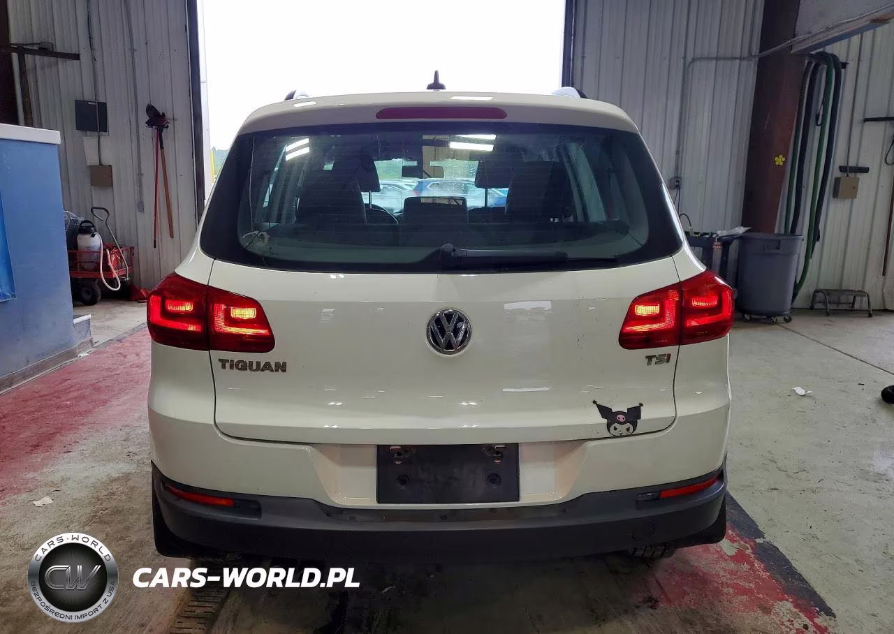 2017 Volkswagen Tiguan S VIN:WVGBV7AX3HK016722 - 6