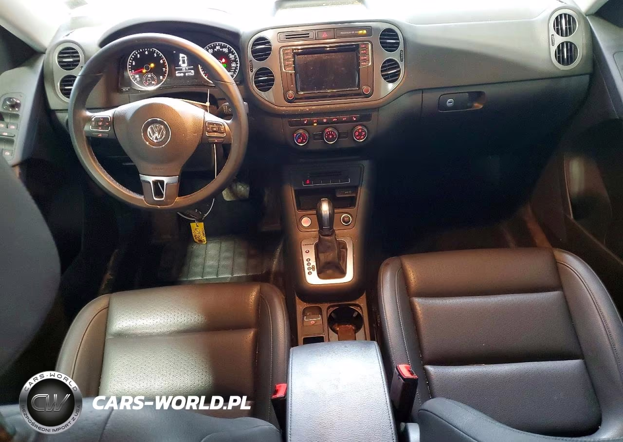 2017 Volkswagen Tiguan S VIN:WVGBV7AX3HK016722 - 8