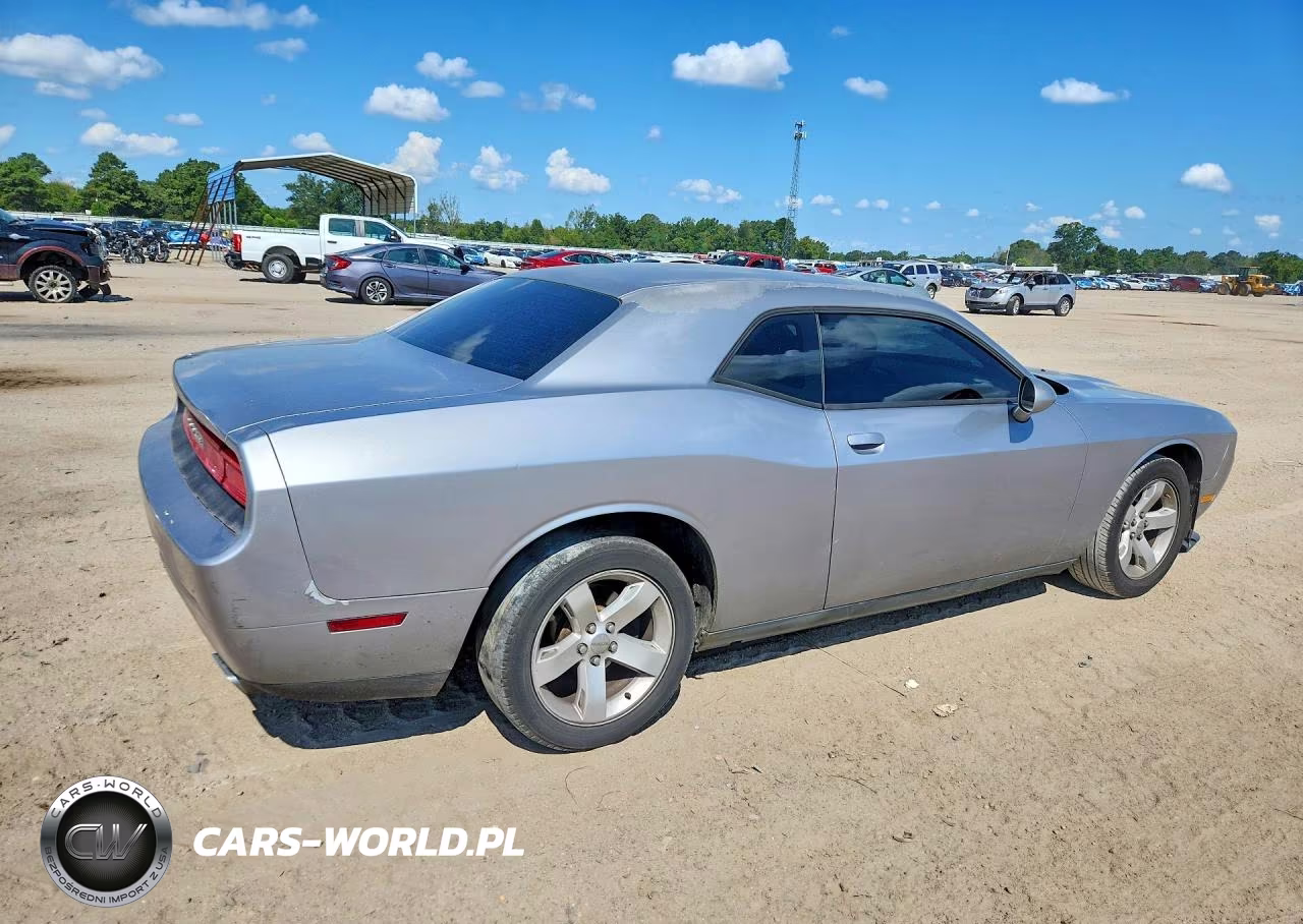 2011 Dodge Challenger VIN:2B3CJ4DG3BH519391 - 3