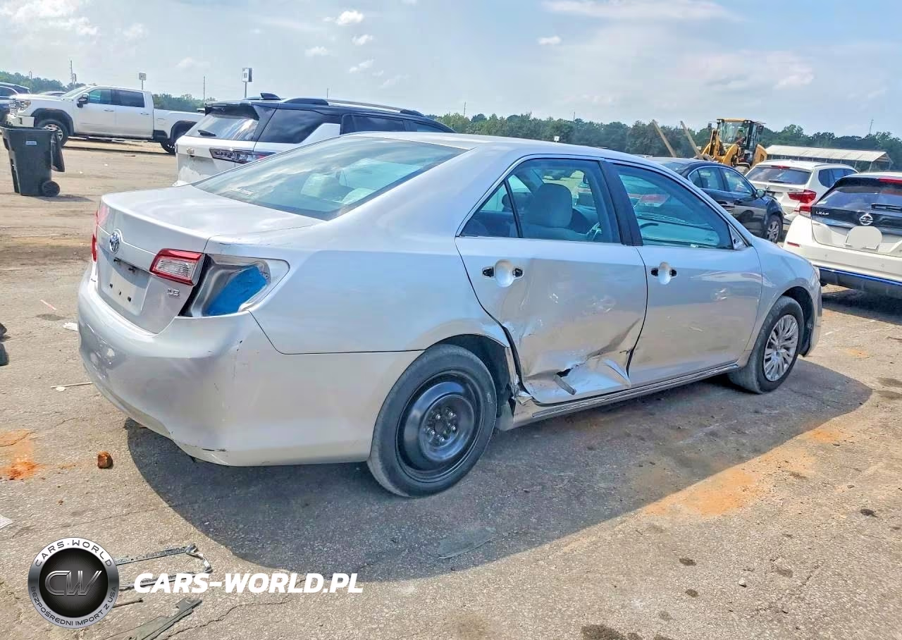2012 Toyota Camry Le VIN:4T1BF1FK0CU176612 - 3