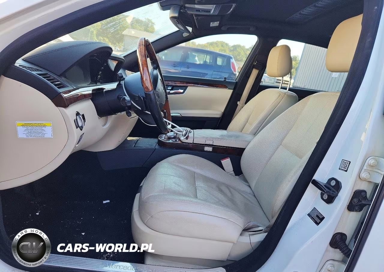 2009 Mercedes-Benz S 550 VIN:WDDNG71X99A264465 - 7