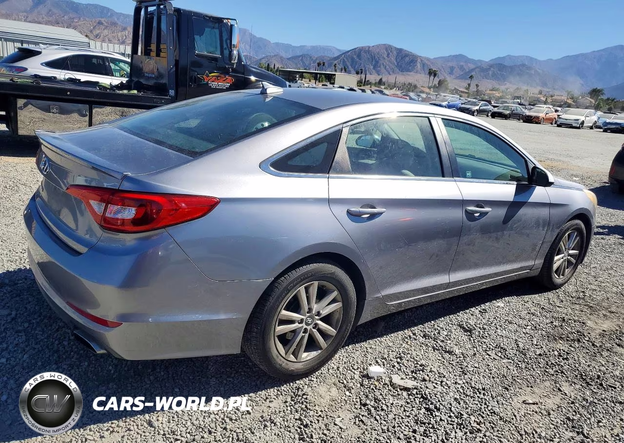 2016 Hyundai Sonata Se VIN:5NPE24AF0GH333967 - 3