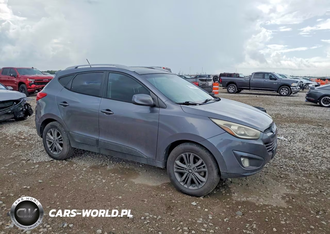 2014 Hyundai Tucson Se VIN:KM8JU3AG2EU861570 - 4