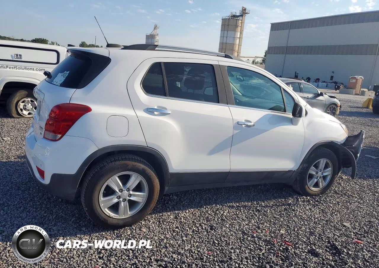 2019 Chevrolet Trax 1Lt VIN:3GNCJLSBXKL233729 - 3