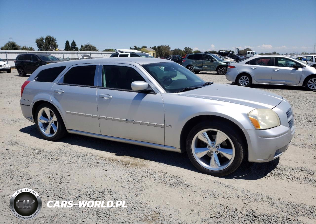 2006 Dodge Magnum VIN:2D4FV47V06H510604 - 4