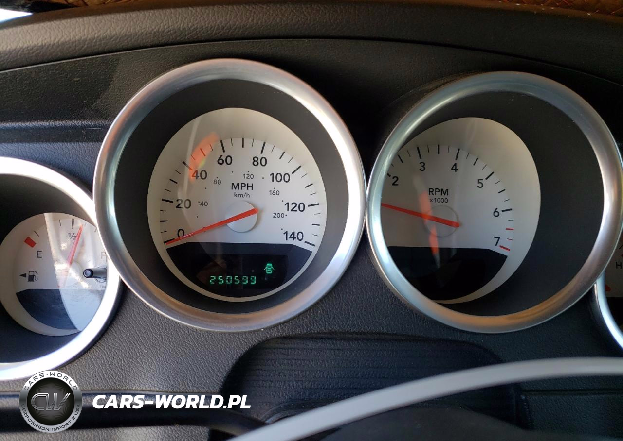 2006 Dodge Magnum VIN:2D4FV47V06H510604 - 9