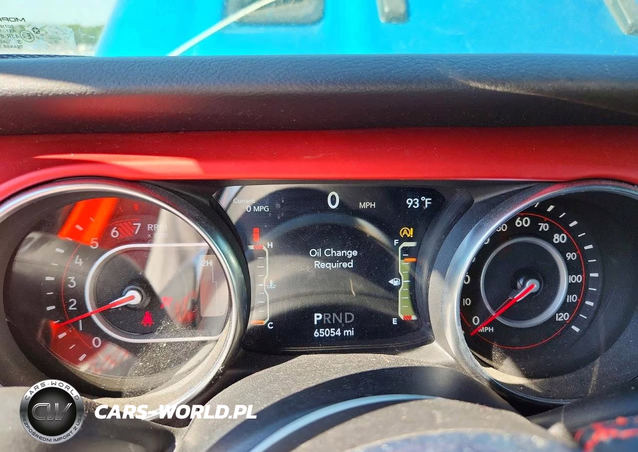 2020 Jeep Wrangler Unlimited Rubicon VIN:1C4HJXFN8LW135546 - 9