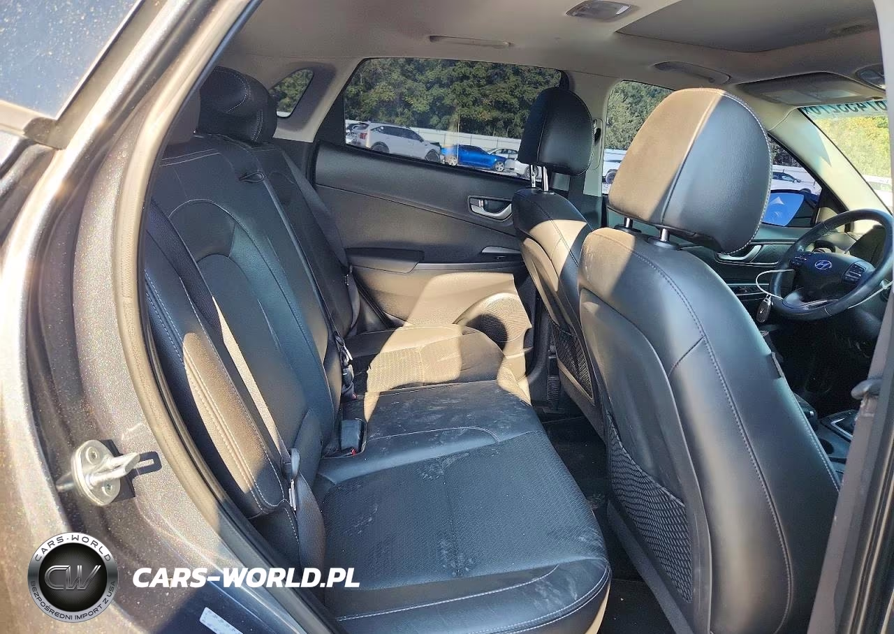2018 Hyundai Kona Ultimate VIN:KM8K53A57JU102455 - 10