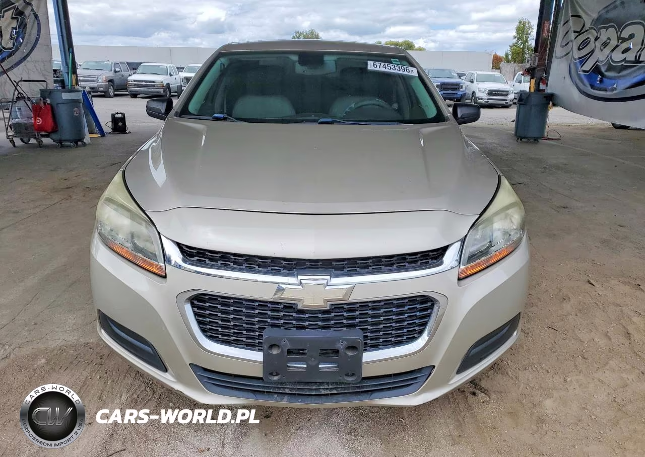 2015 Chevrolet Malibu Ls VIN:1G11B5SL9FF200196 - 5
