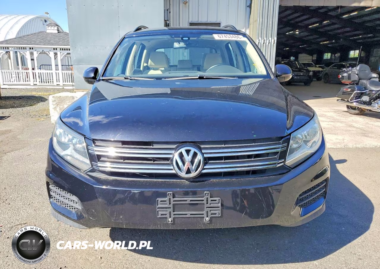 2017 Volkswagen Tiguan S VIN:WVGBV7AXXHK000324 - 5