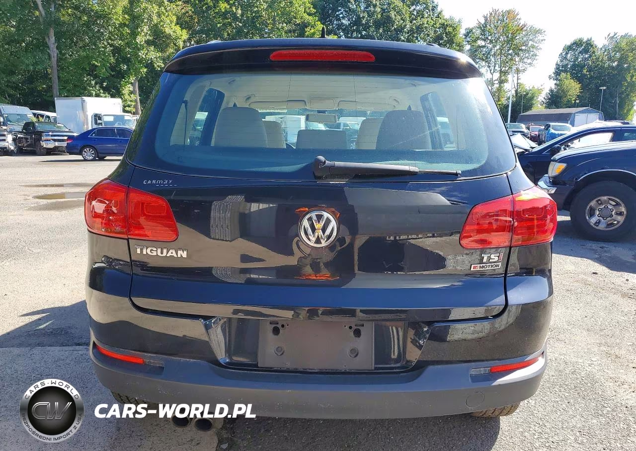 2017 Volkswagen Tiguan S VIN:WVGBV7AXXHK000324 - 6