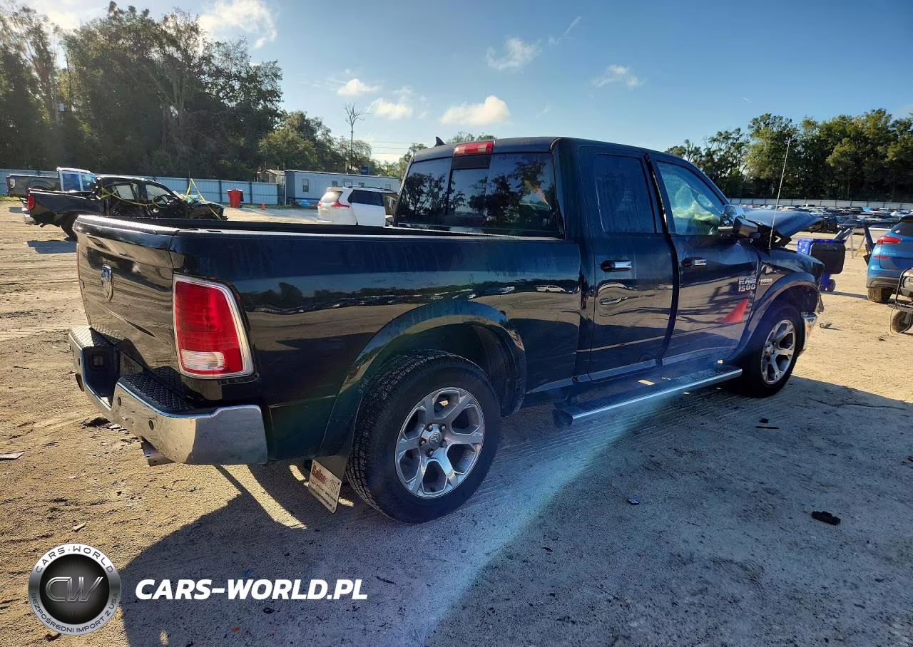 2013 Ram 1500 Laramie VIN:1C6RR6JT5DS600667 - 3