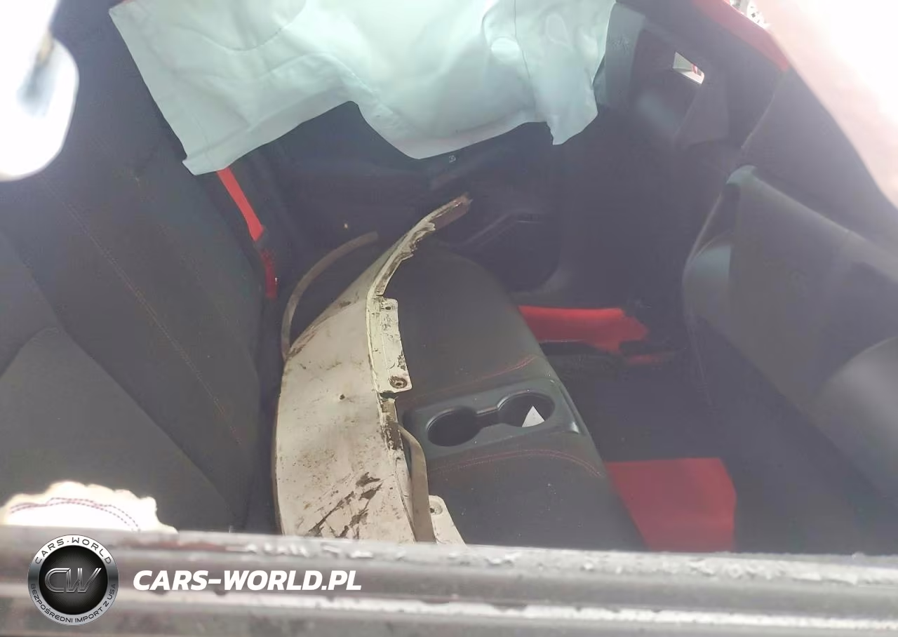 2024 Honda Civic Type-R VIN:JHMFL5G41RX003306 - 10