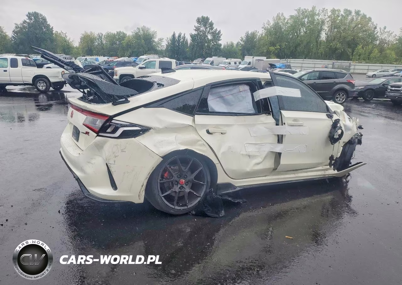 2024 Honda Civic Type-R VIN:JHMFL5G41RX003306 - 3