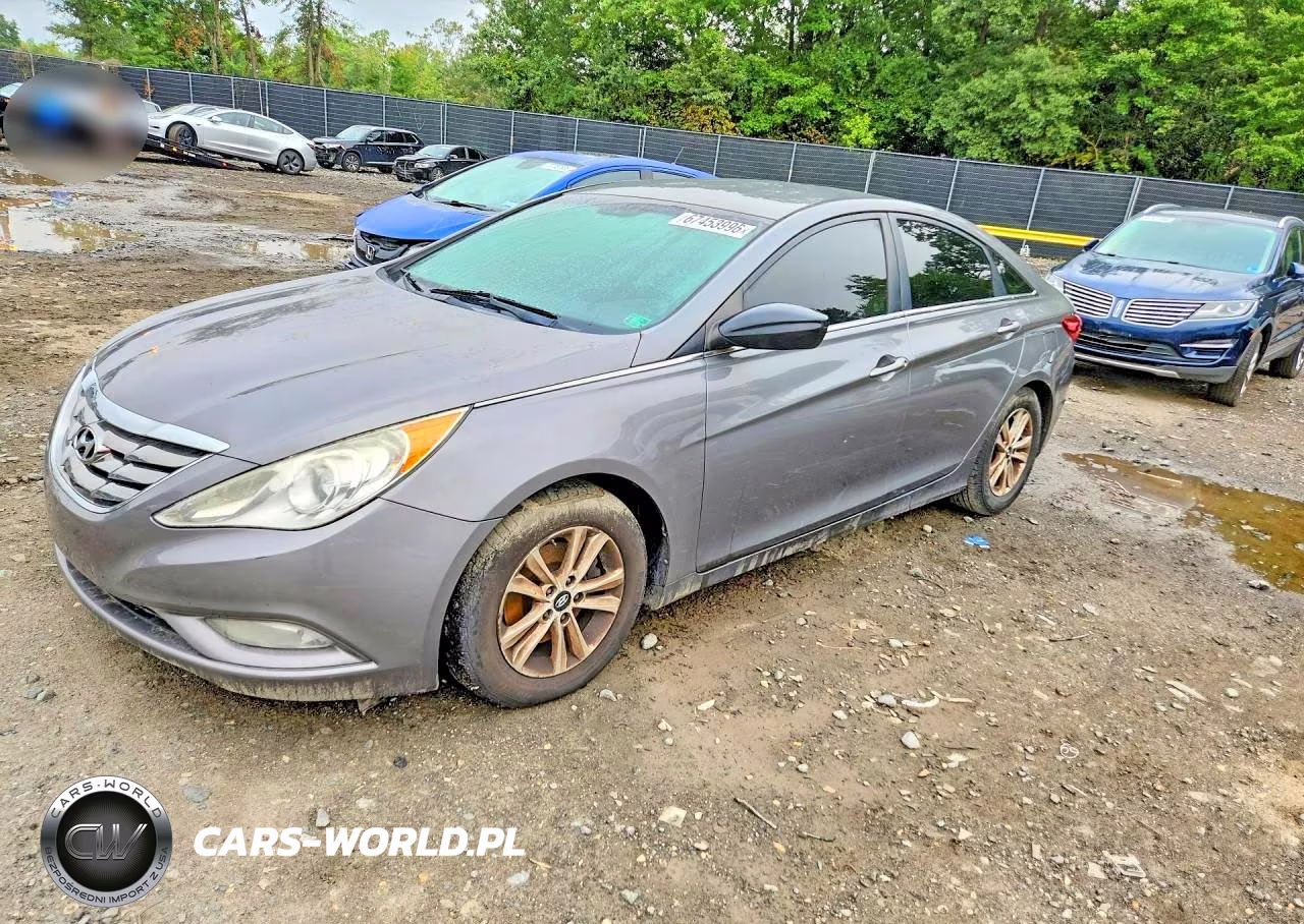 2013 Hyundai Sonata Gls