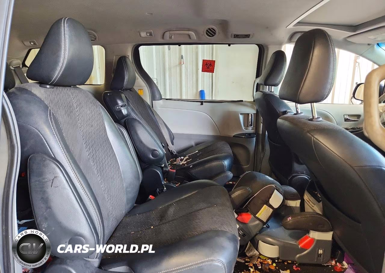 2013 Toyota Sienna Sport VIN:5TDXK3DC1DS290072 - 11