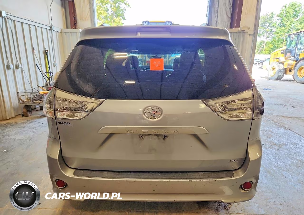 2013 Toyota Sienna Sport VIN:5TDXK3DC1DS290072 - 6