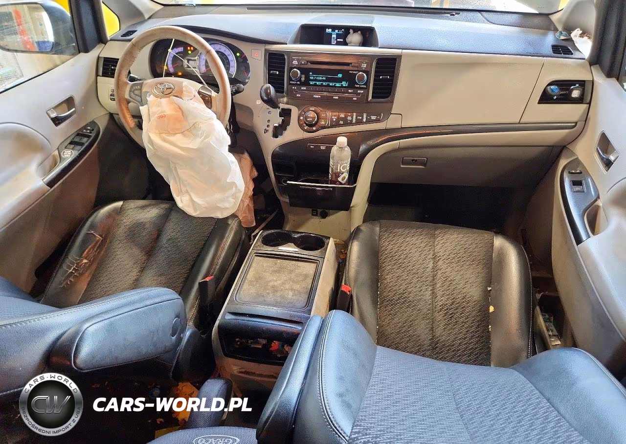 2013 Toyota Sienna Sport VIN:5TDXK3DC1DS290072 - 8