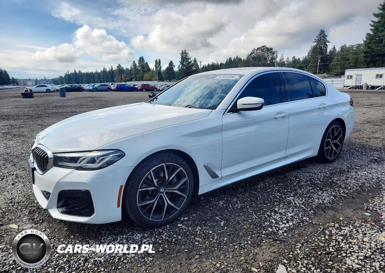 2022 BMW 530 Xi