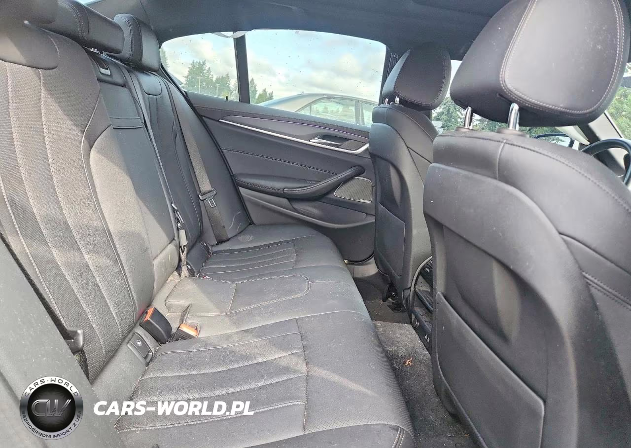 2022 BMW 530 Xi VIN:WBA13BJ09NCJ92169 - 10