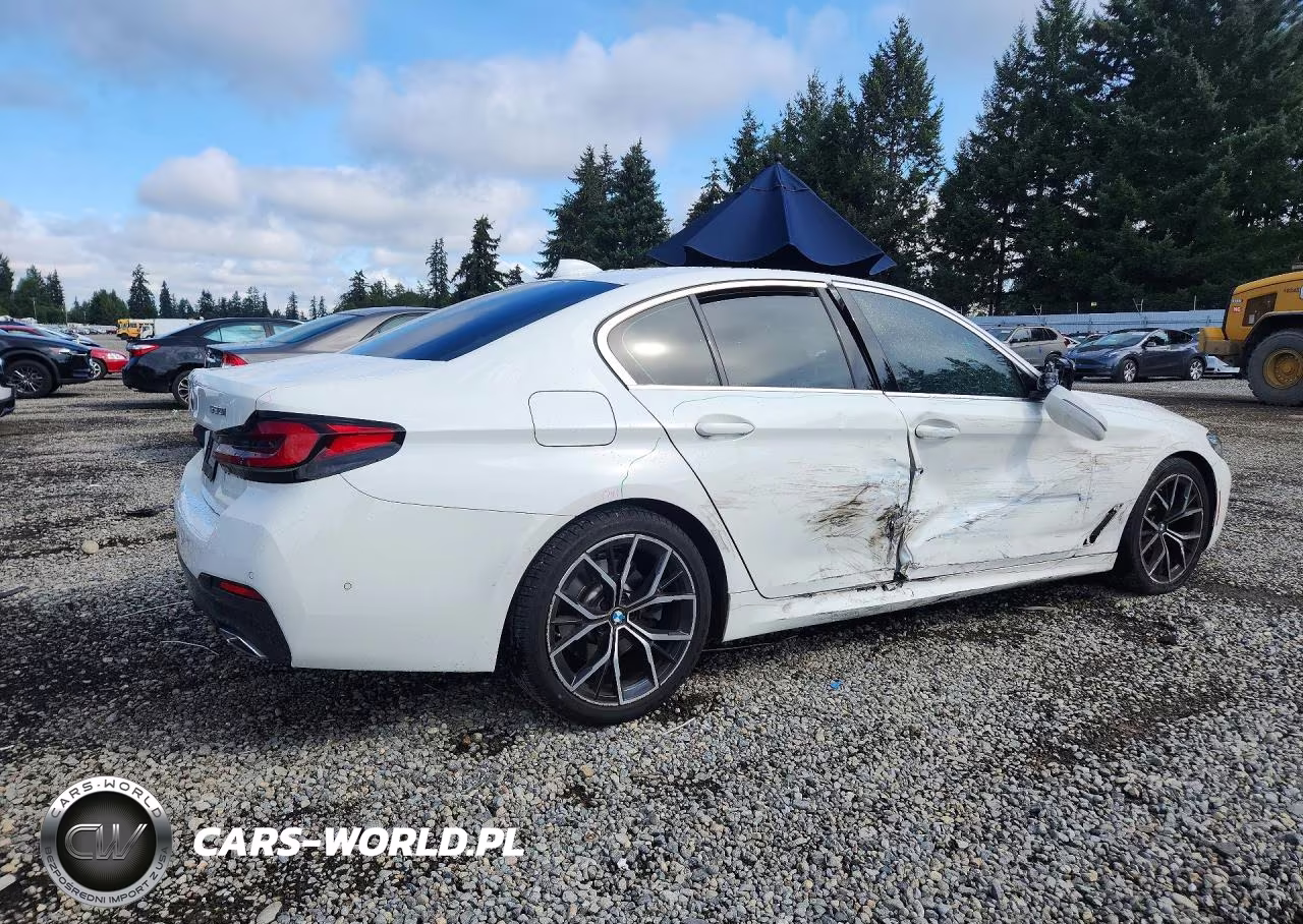 2022 BMW 530 Xi VIN:WBA13BJ09NCJ92169 - 3