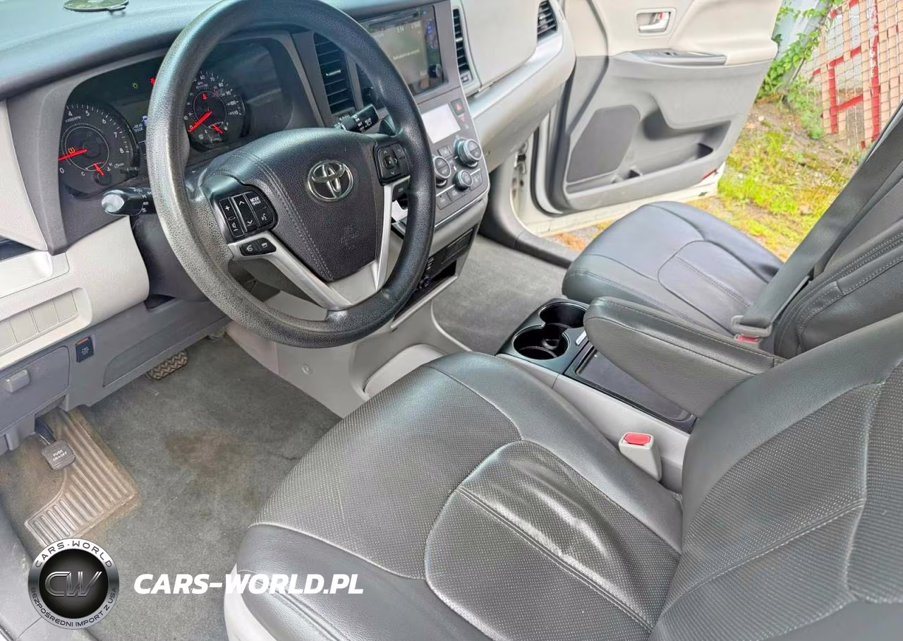 2015 Toyota Sienna Le VIN:5TDKK3DC6FS543626 - 5