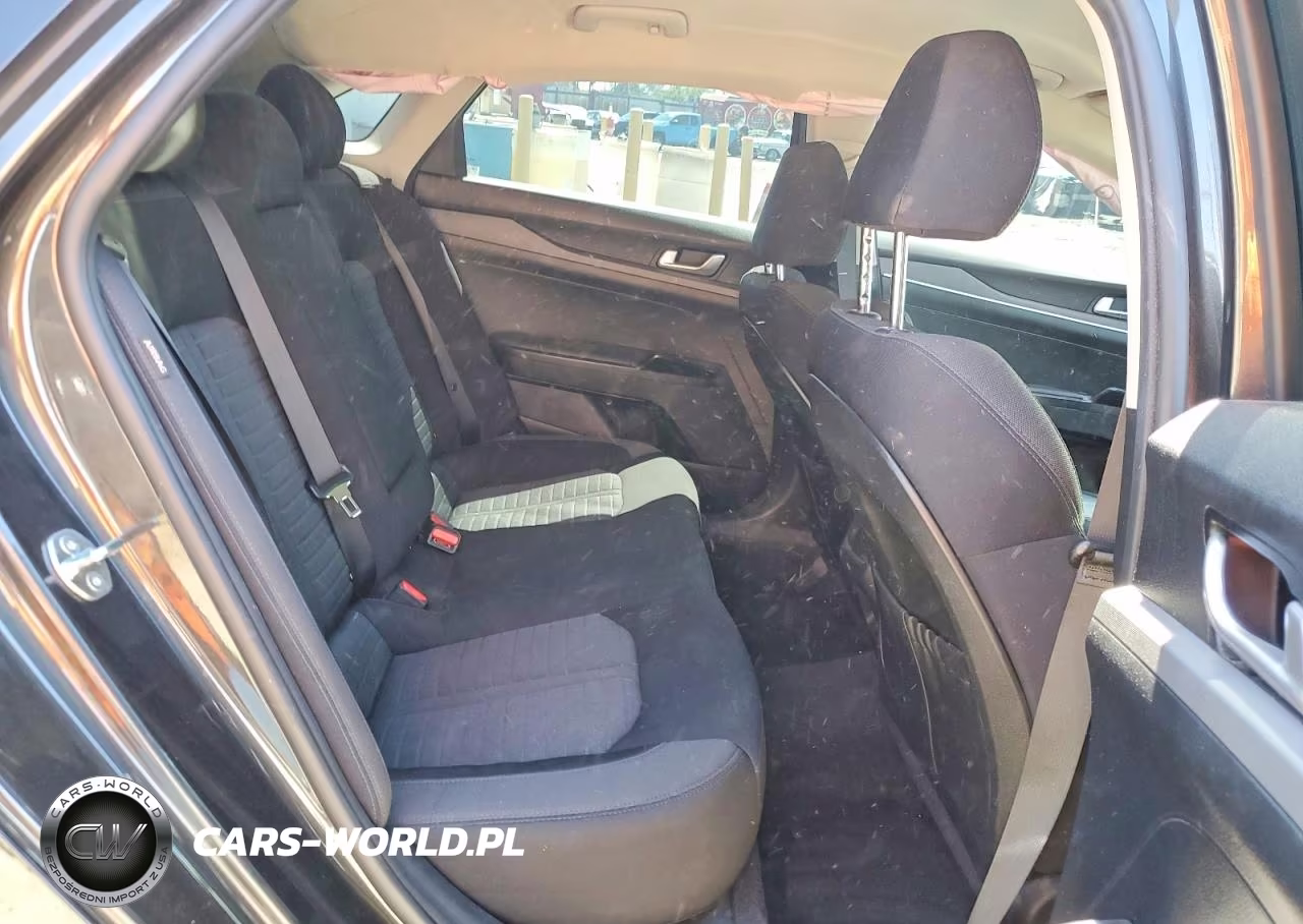 2025 Kia K5 Lxs VIN:KNAG24J74S5319996 - 10