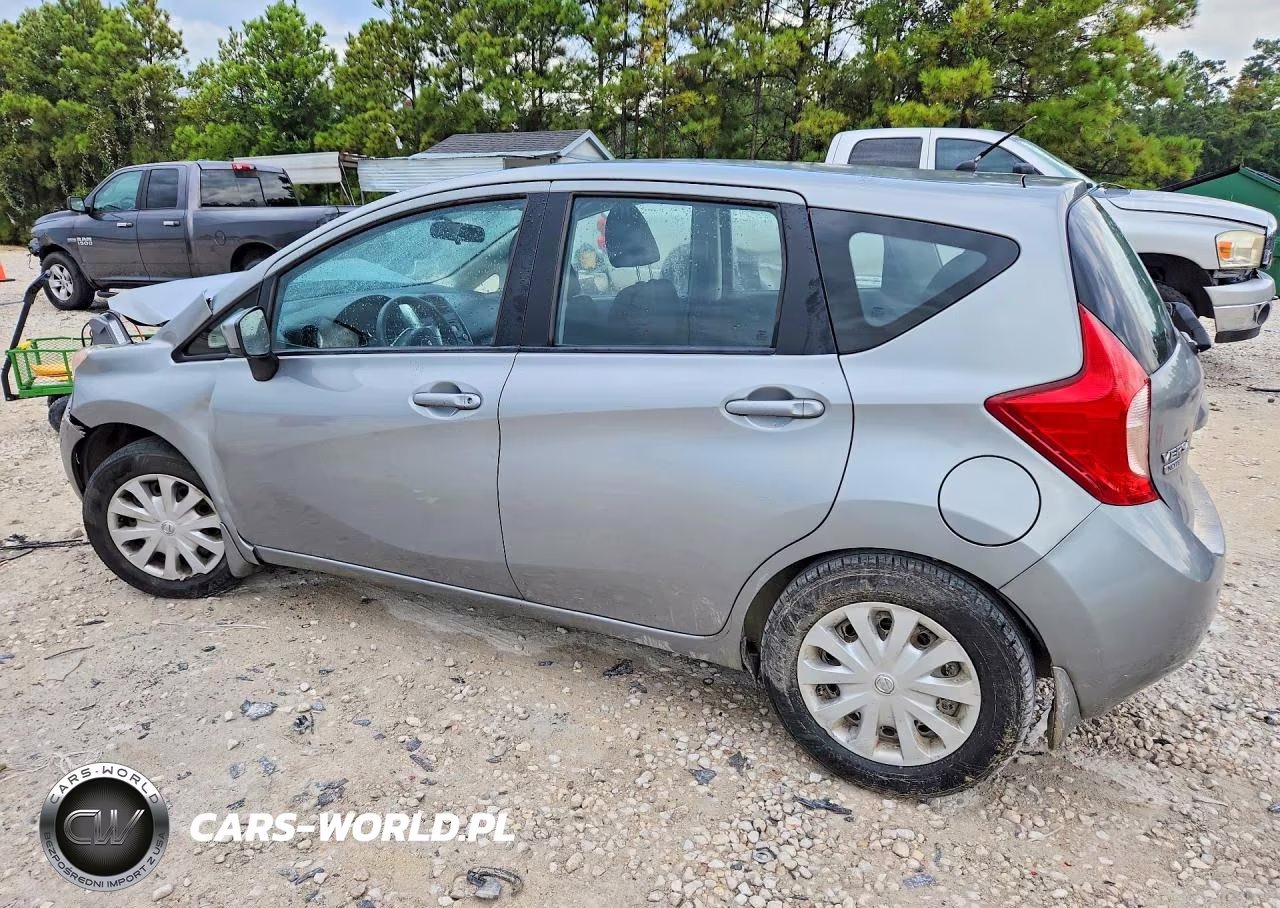 2015 Nissan Versa Note S Plus VIN:3N1CE2CP5FL391504 - 2