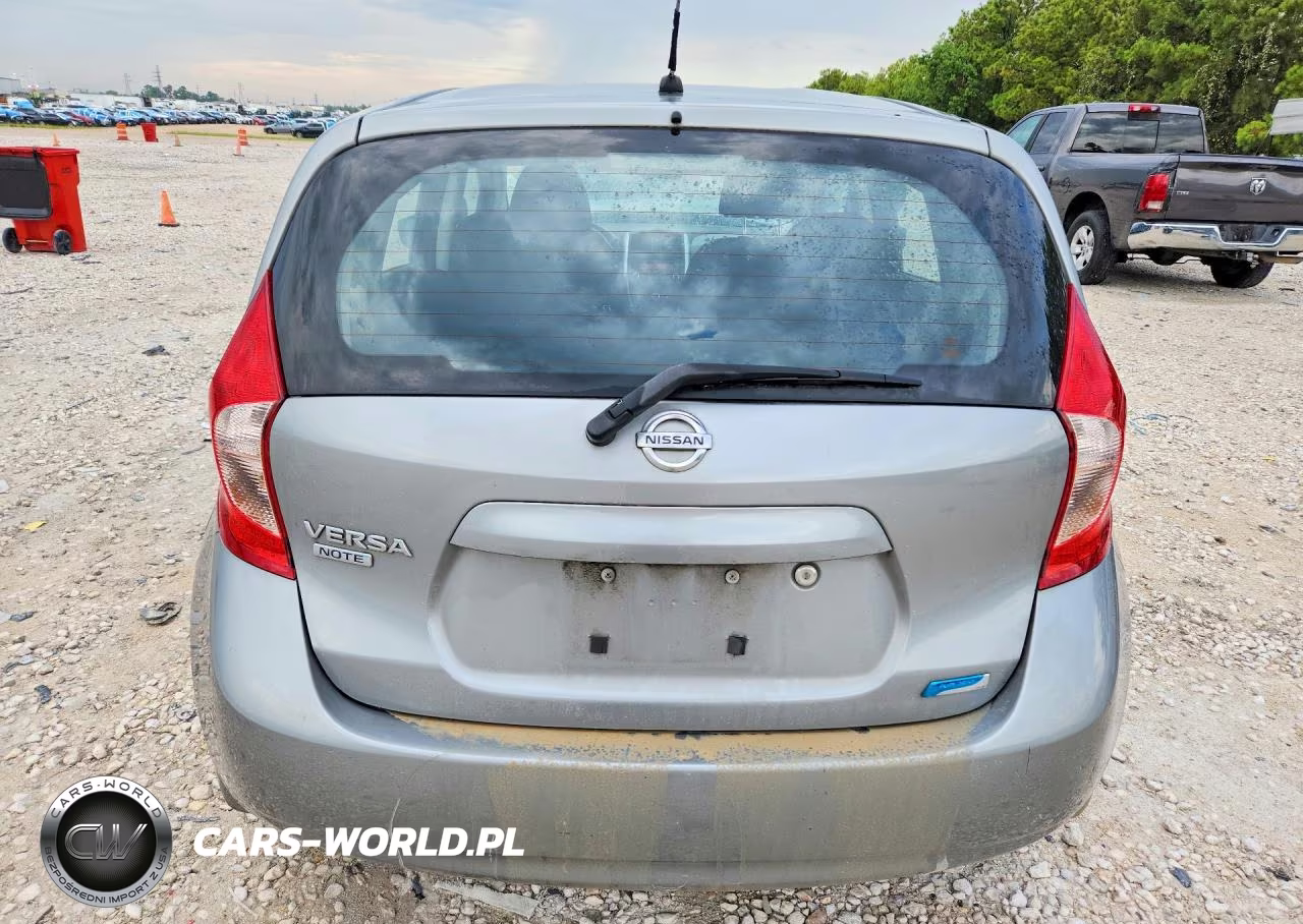 2015 Nissan Versa Note S Plus VIN:3N1CE2CP5FL391504 - 6