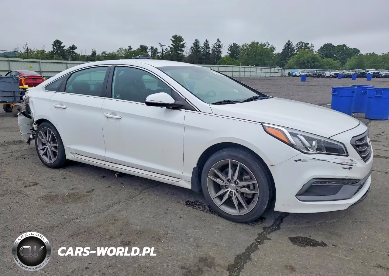 2017 Hyundai Sonata Sport 2.0T VIN:5NPE34AB9HH540840 - 4