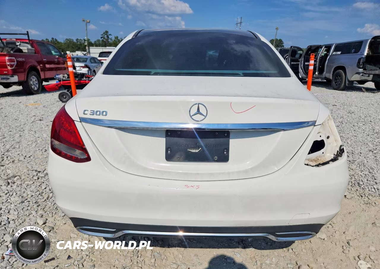 2017 Mercedes-Benz C 300 VIN:55SWF4JB7HU214365 - 6