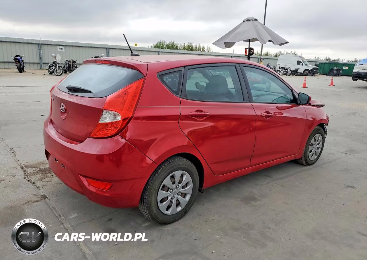 2015 Hyundai Accent Gs VIN:KMHCT5AE6FU228304 - 3