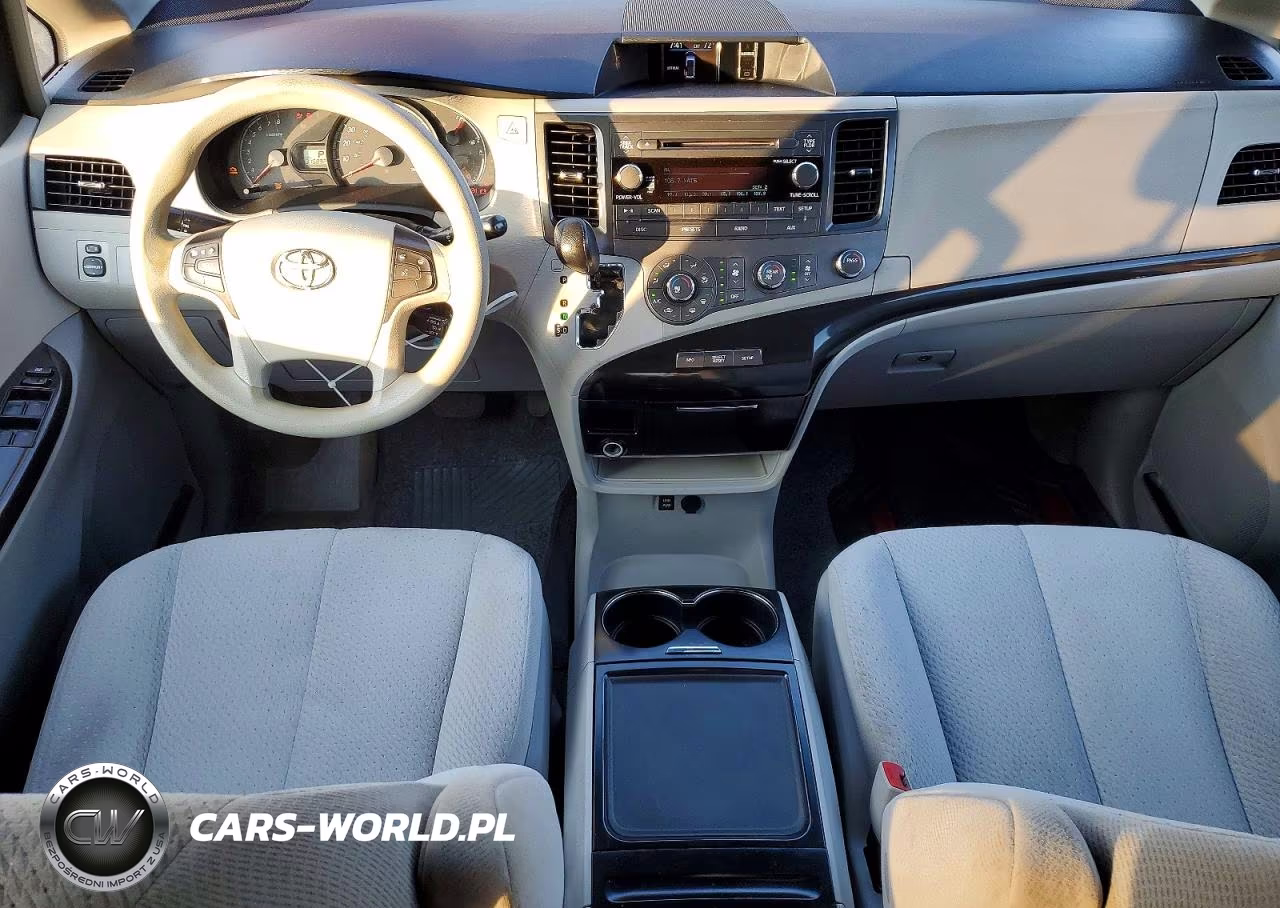 2012 Toyota Sienna Le VIN:5TDKK3DCXCS207974 - 8