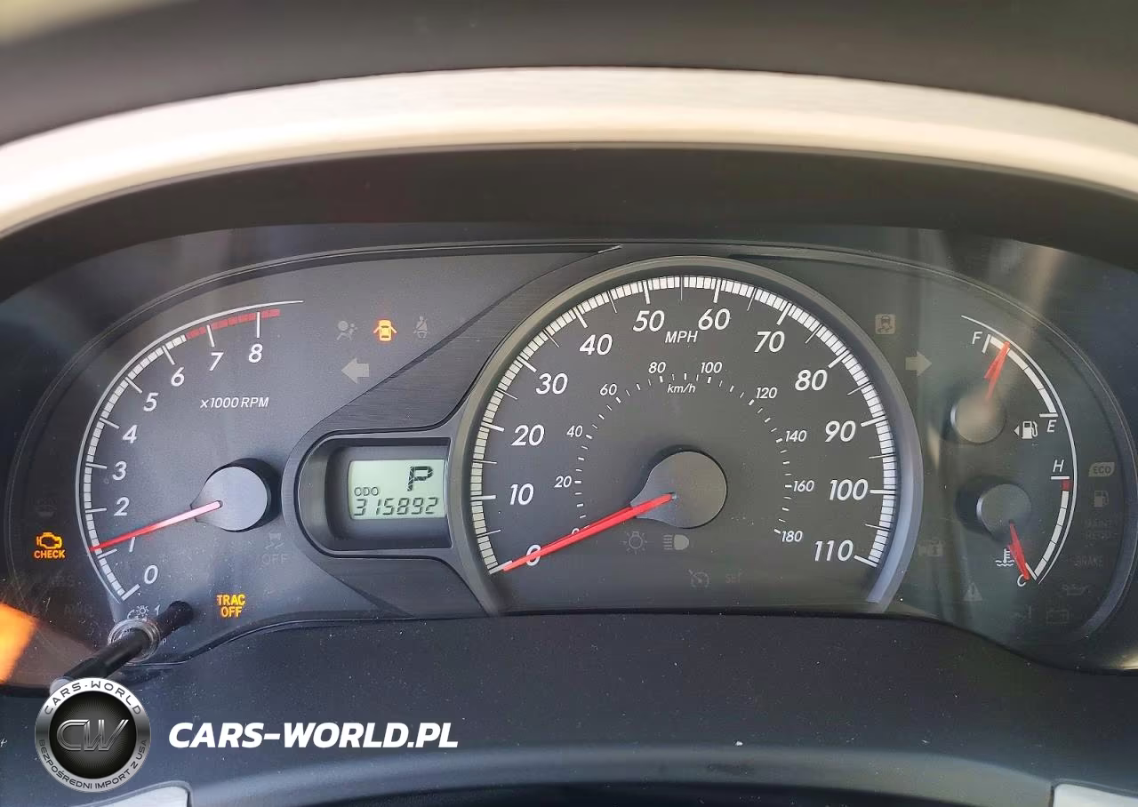 2012 Toyota Sienna Le VIN:5TDKK3DCXCS207974 - 9