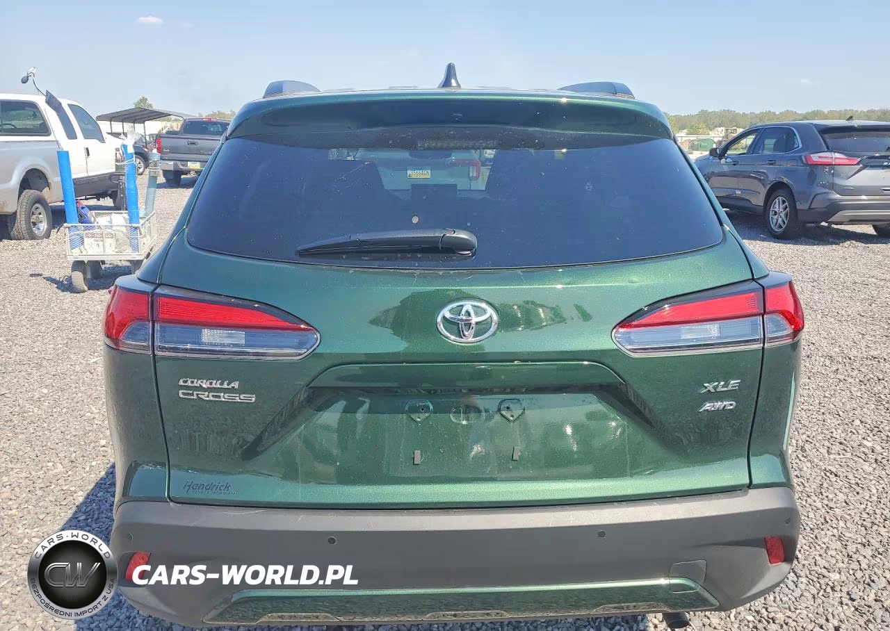 2026 Toyota Corolla Cross Xle VIN:7MUDAABG1TV172575 - 6