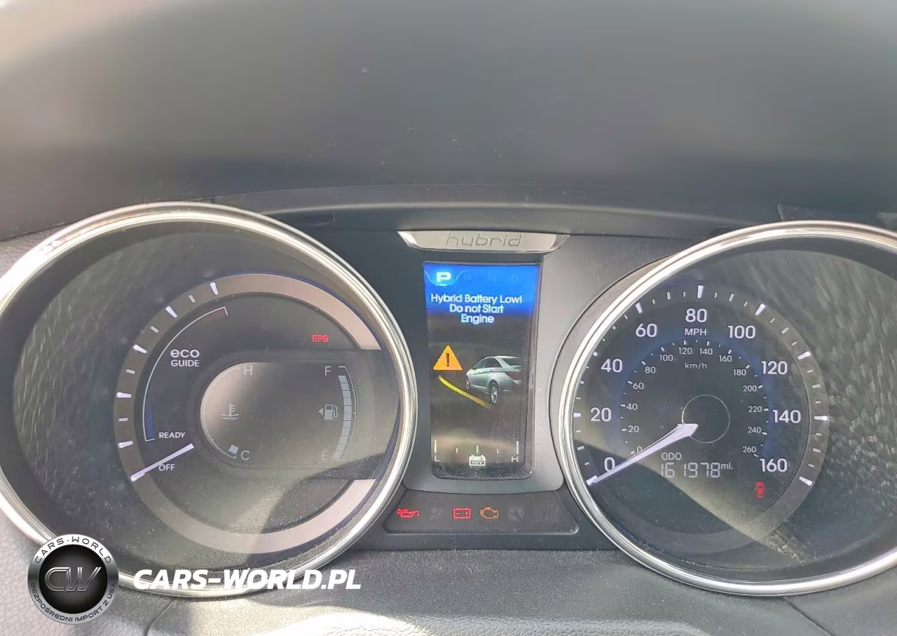 2015 Hyundai Sonata Hybrid Limited VIN:KMHEC4A45FA121885 - 9