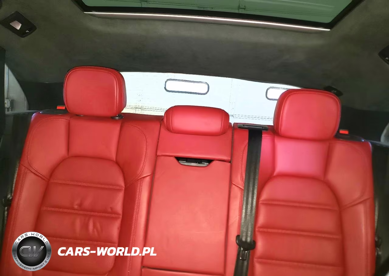 2023 Porsche Macan Base VIN:WP1AA2A59PLB03433 - 10