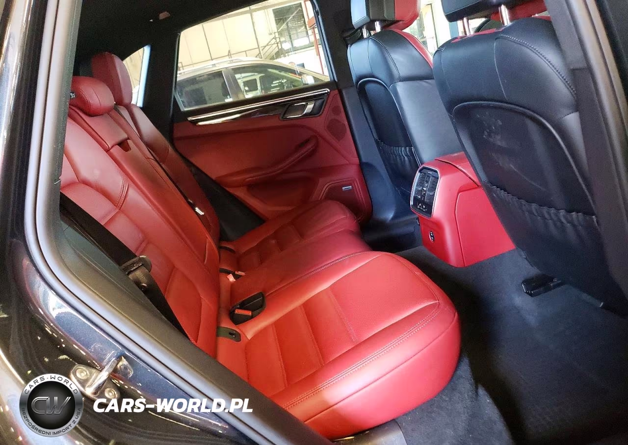 2023 Porsche Macan Base VIN:WP1AA2A59PLB03433 - 11