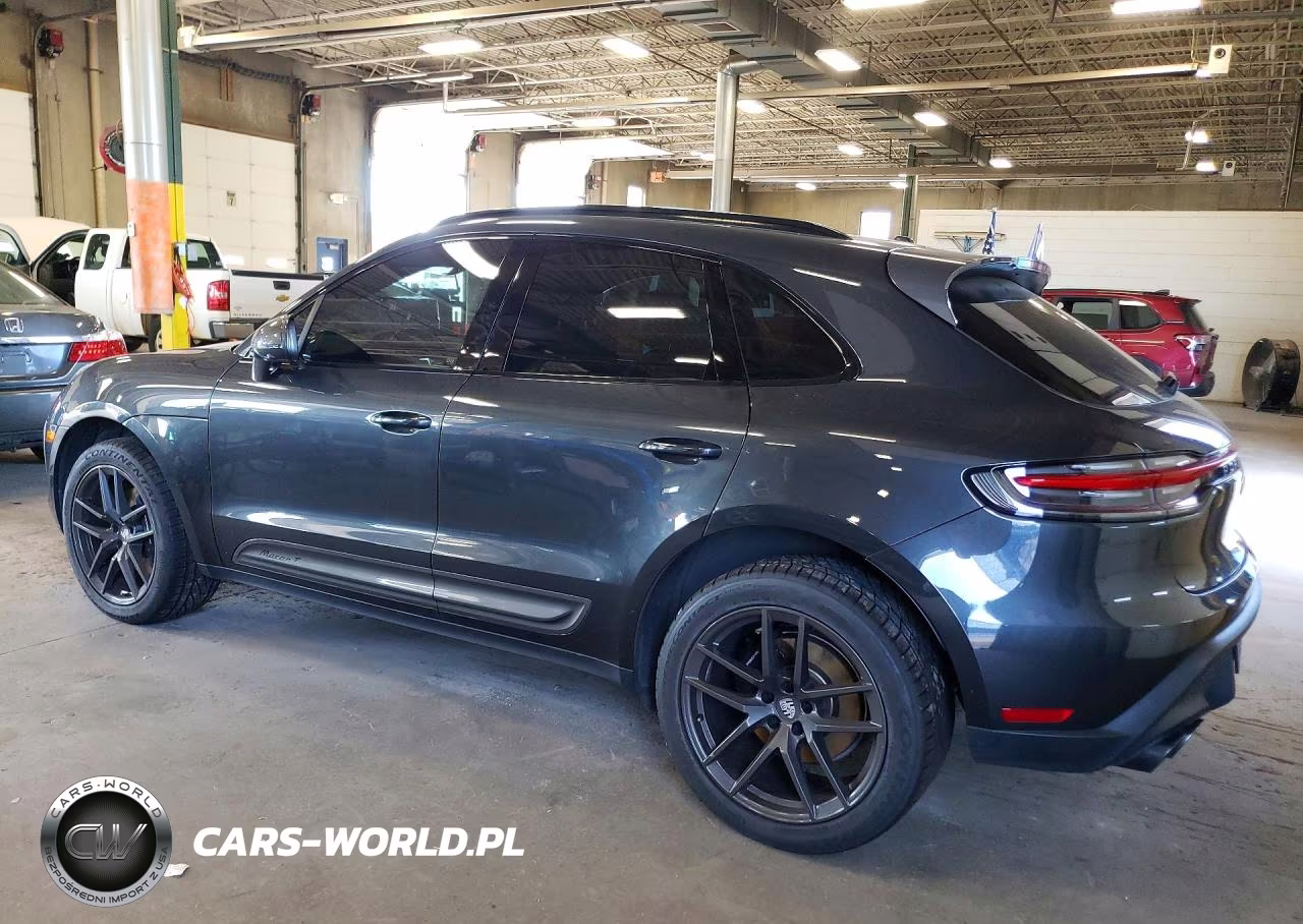 2023 Porsche Macan Base VIN:WP1AA2A59PLB03433 - 2