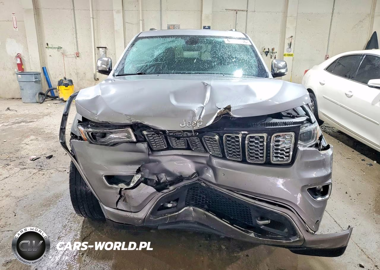 2020 Jeep Grand Cherokee Overland VIN:1C4RJFCG7LC221971 - 5