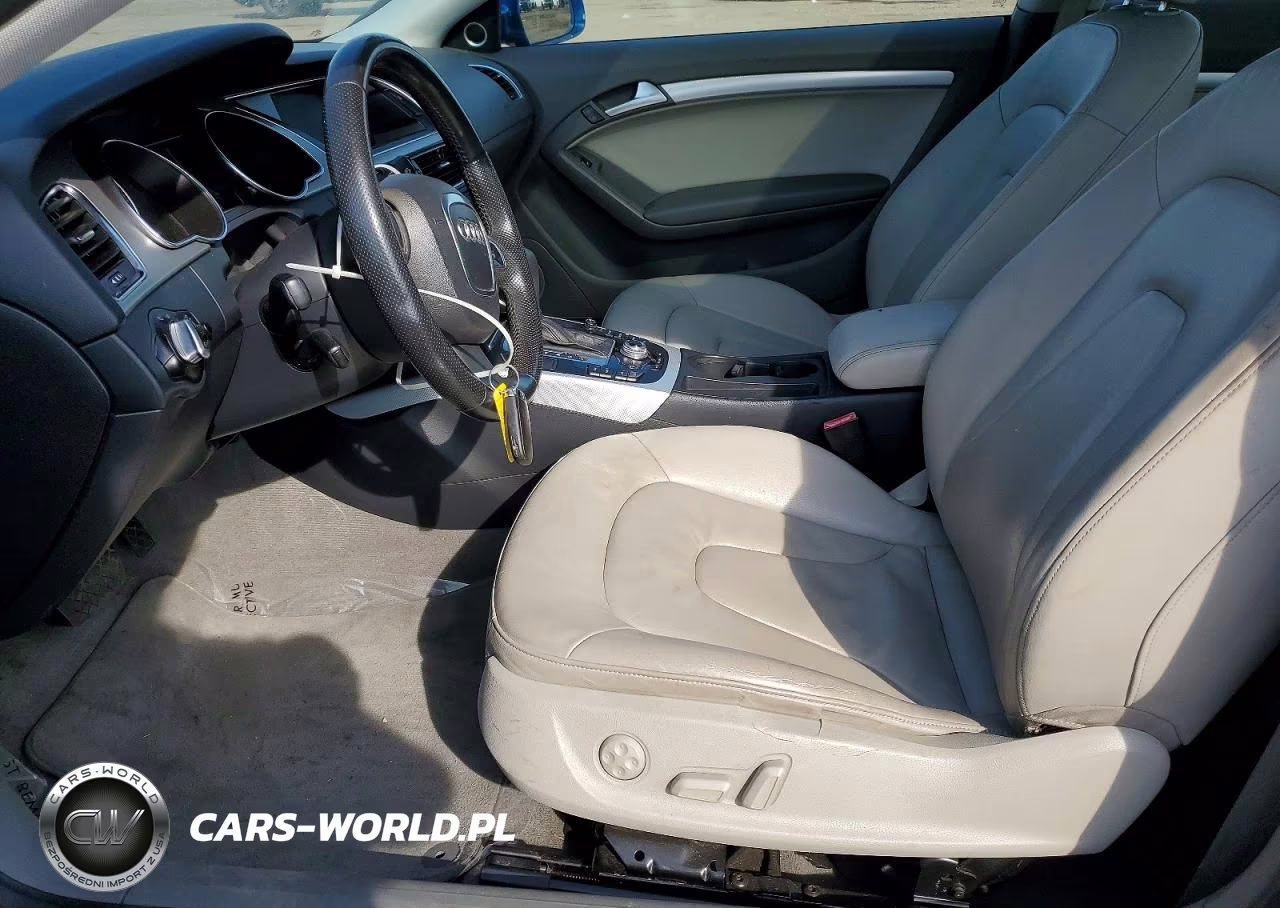 2010 Audi A5 Premium Plus VIN:WAULFAFR0AA064359 - 7