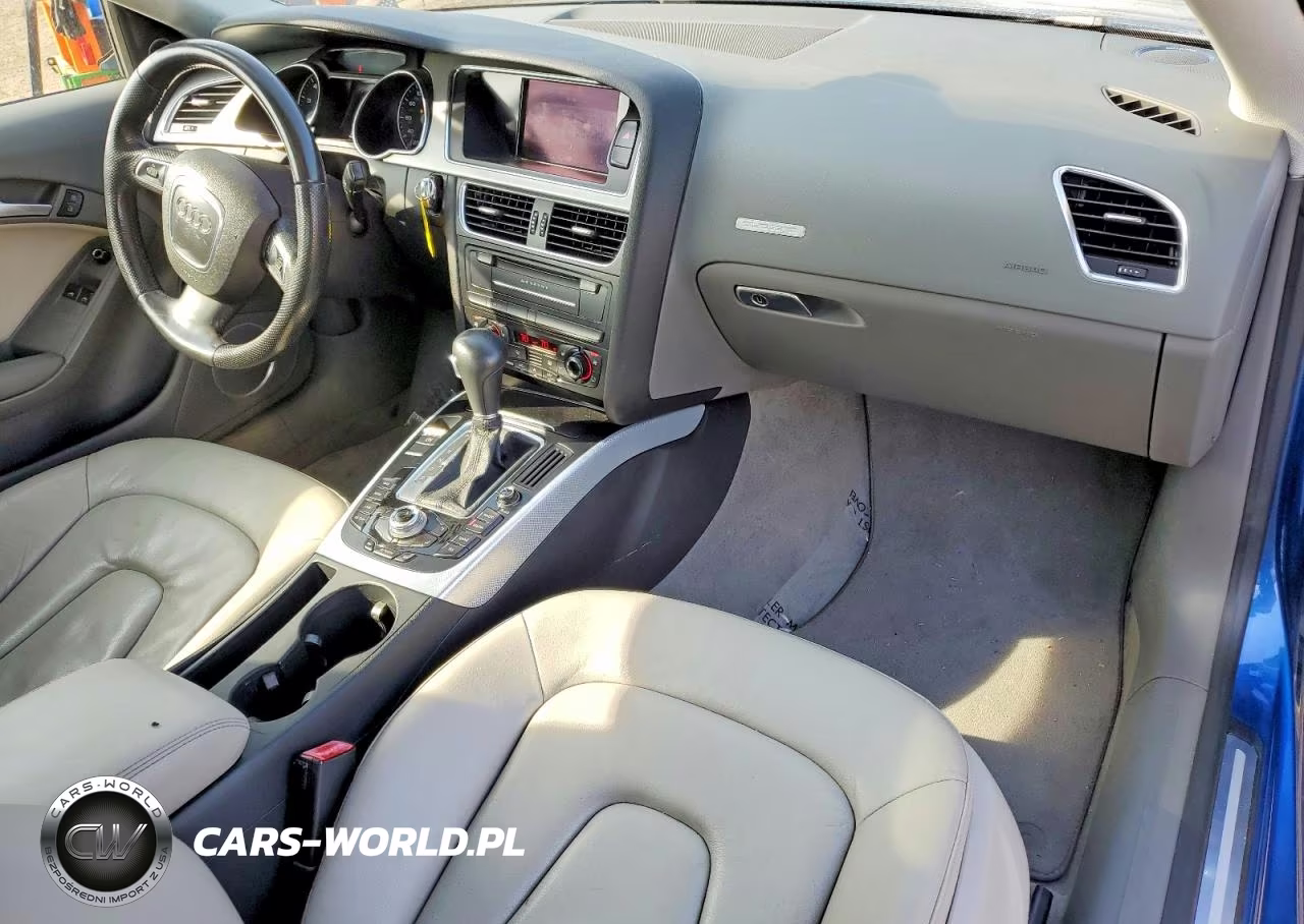 2010 Audi A5 Premium Plus VIN:WAULFAFR0AA064359 - 8