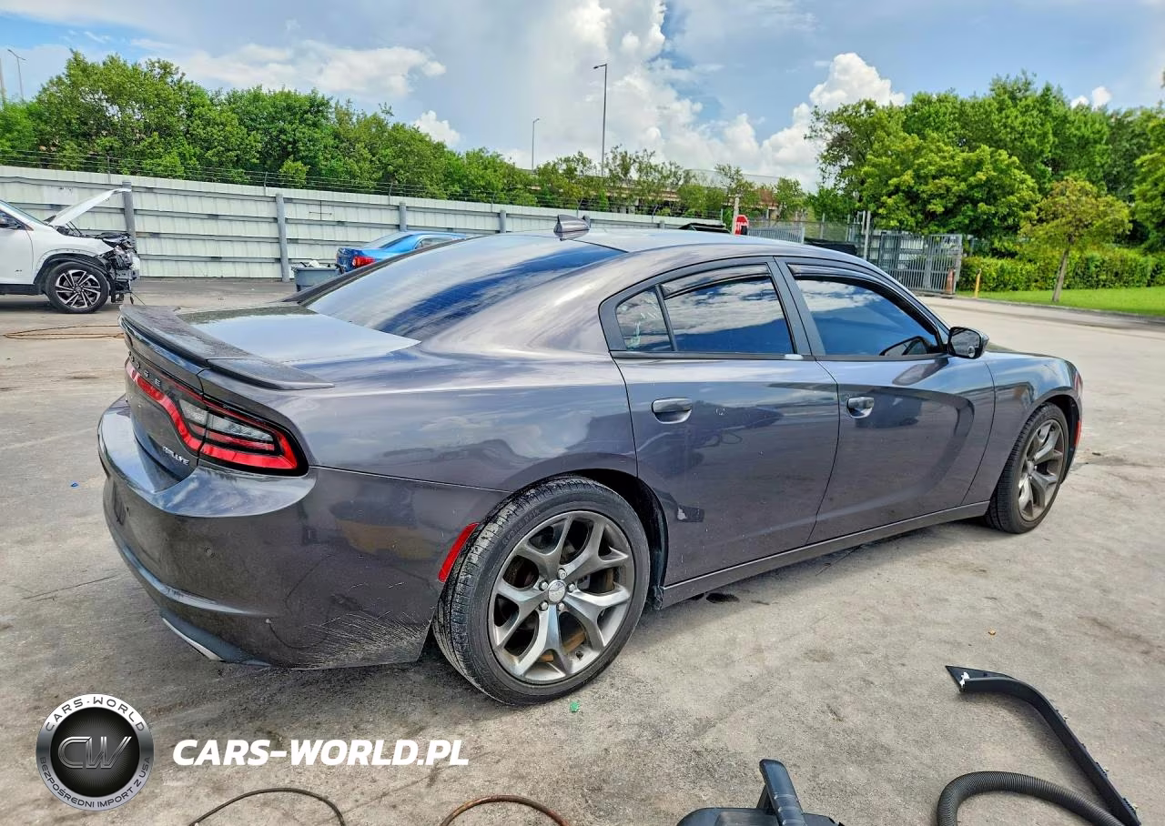 2016 Dodge Charger Sxt VIN:2C3CDXHG1GH171295 - 3