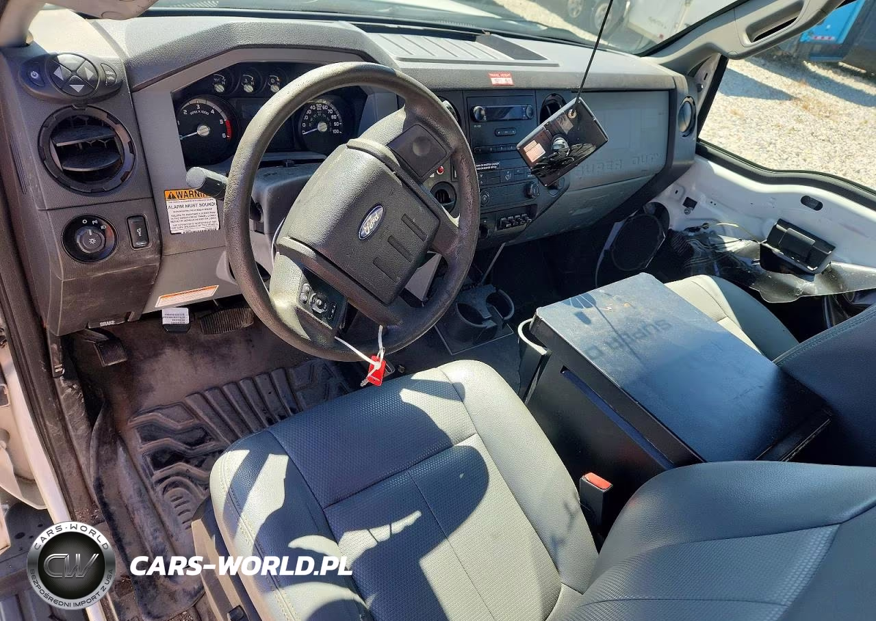 2015 Ford F450 Super Duty VIN:1FDUF4GY8FEA90069 - 8