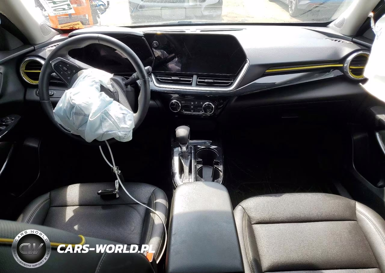 2024 Chevrolet Trax Activ VIN:KL77LKE27RC104148 - 8