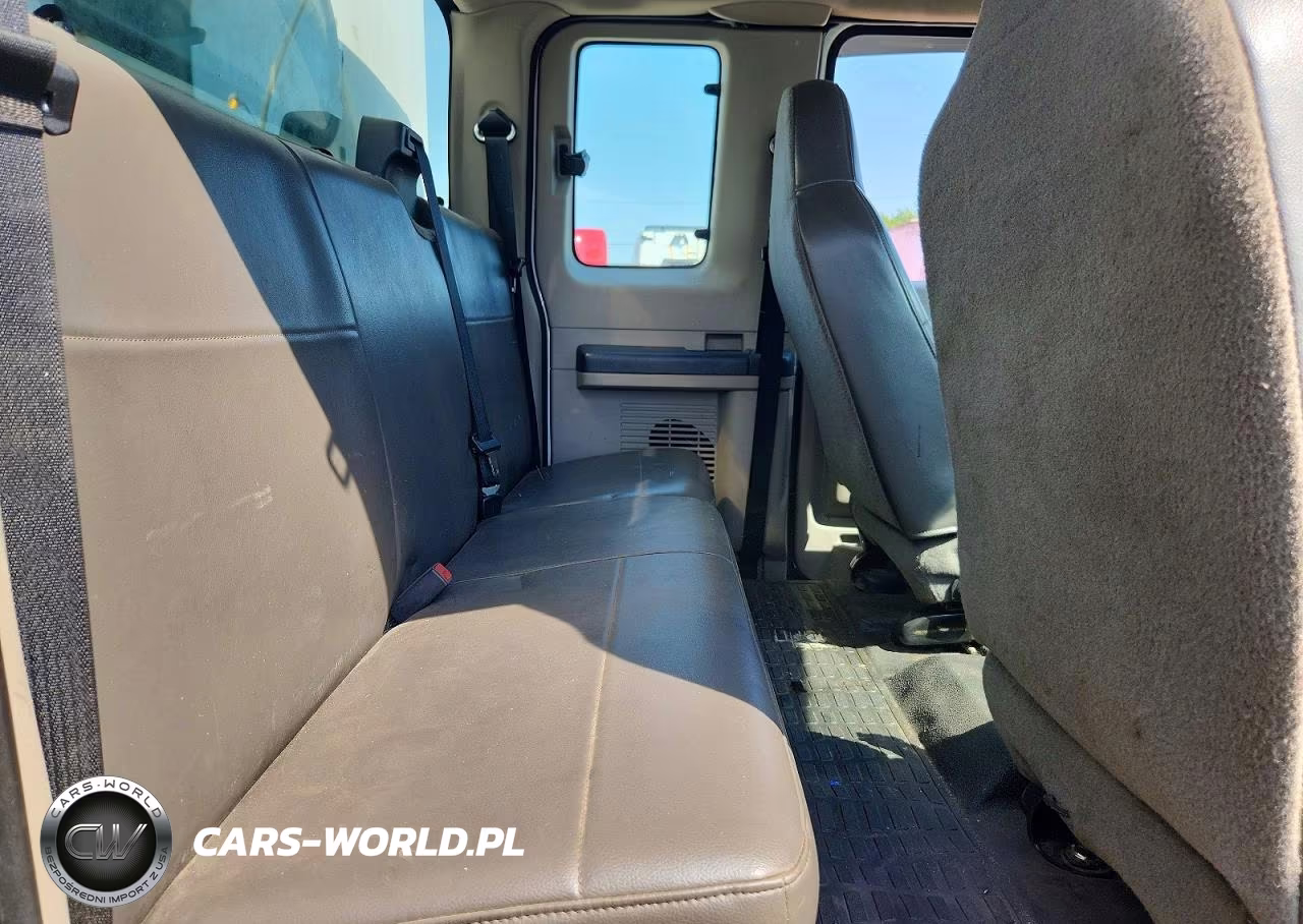 2009 Ford F350 Super Duty VIN:1FDWX37YX9EA84407 - 10